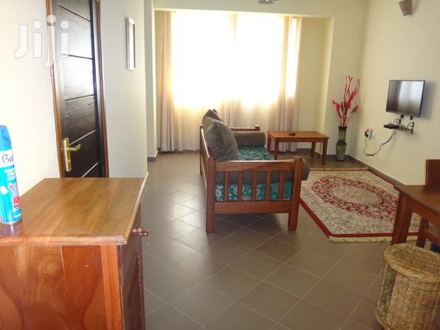 Furnished Studio - thumbnail 3