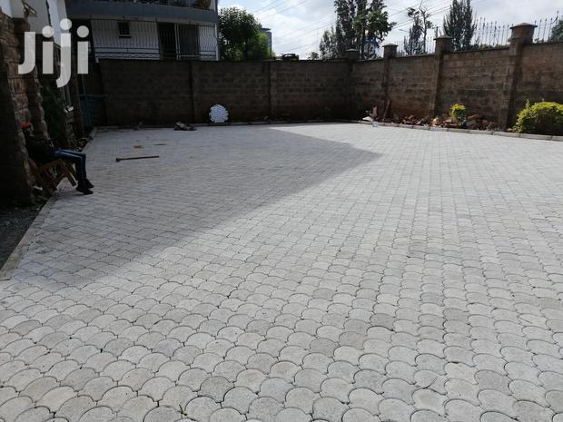Ordinary High Quality Cabro/ Paving Blocks - main view