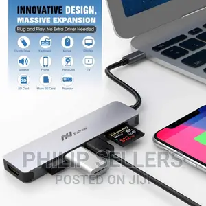 USB C Hub Multiport Adapter - 5 in 1 Portable Space Aluminum