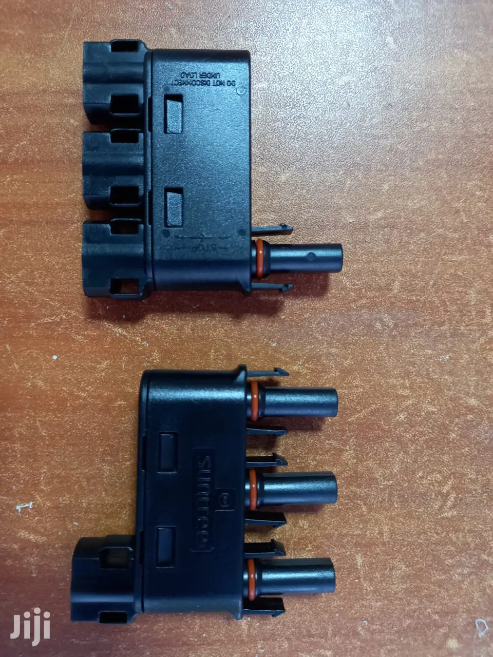 Y-3 Branch Solar MC4 Connectors