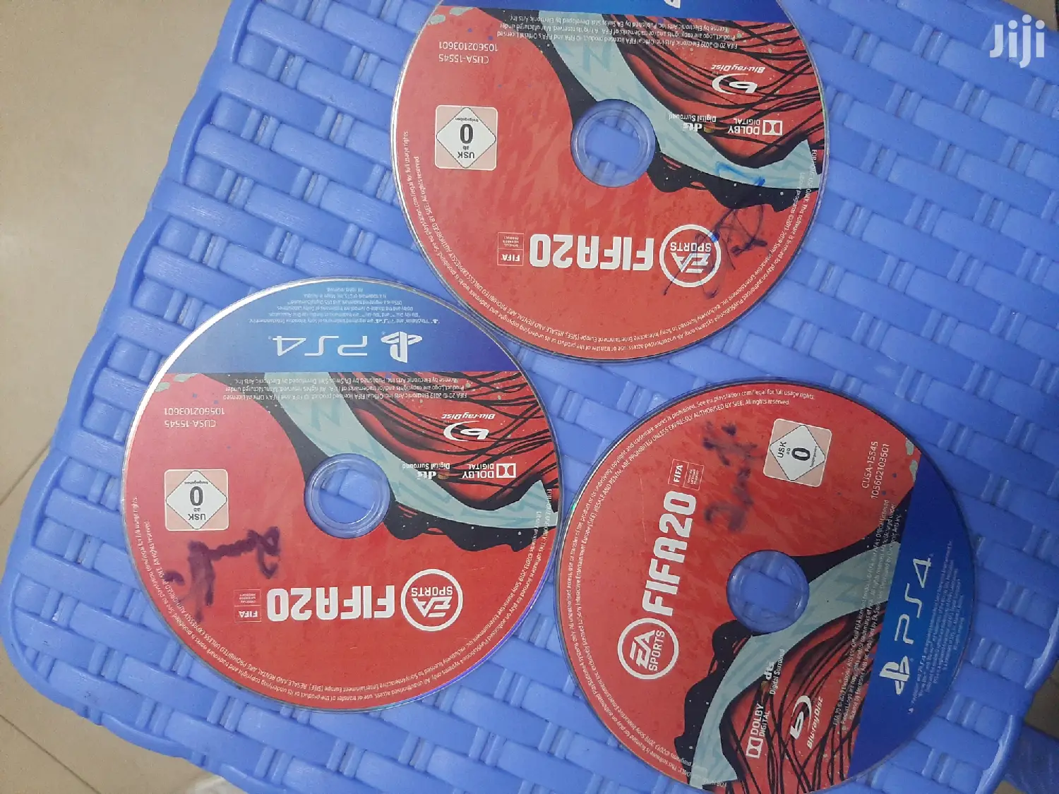 Used FIFA 2020 for PS4
