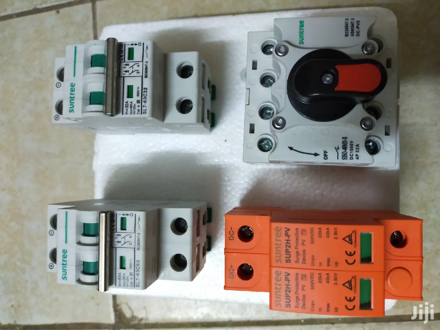 PV Disconnect 32A 4p 1000 Vdc 4pc Suntree For Din Rails