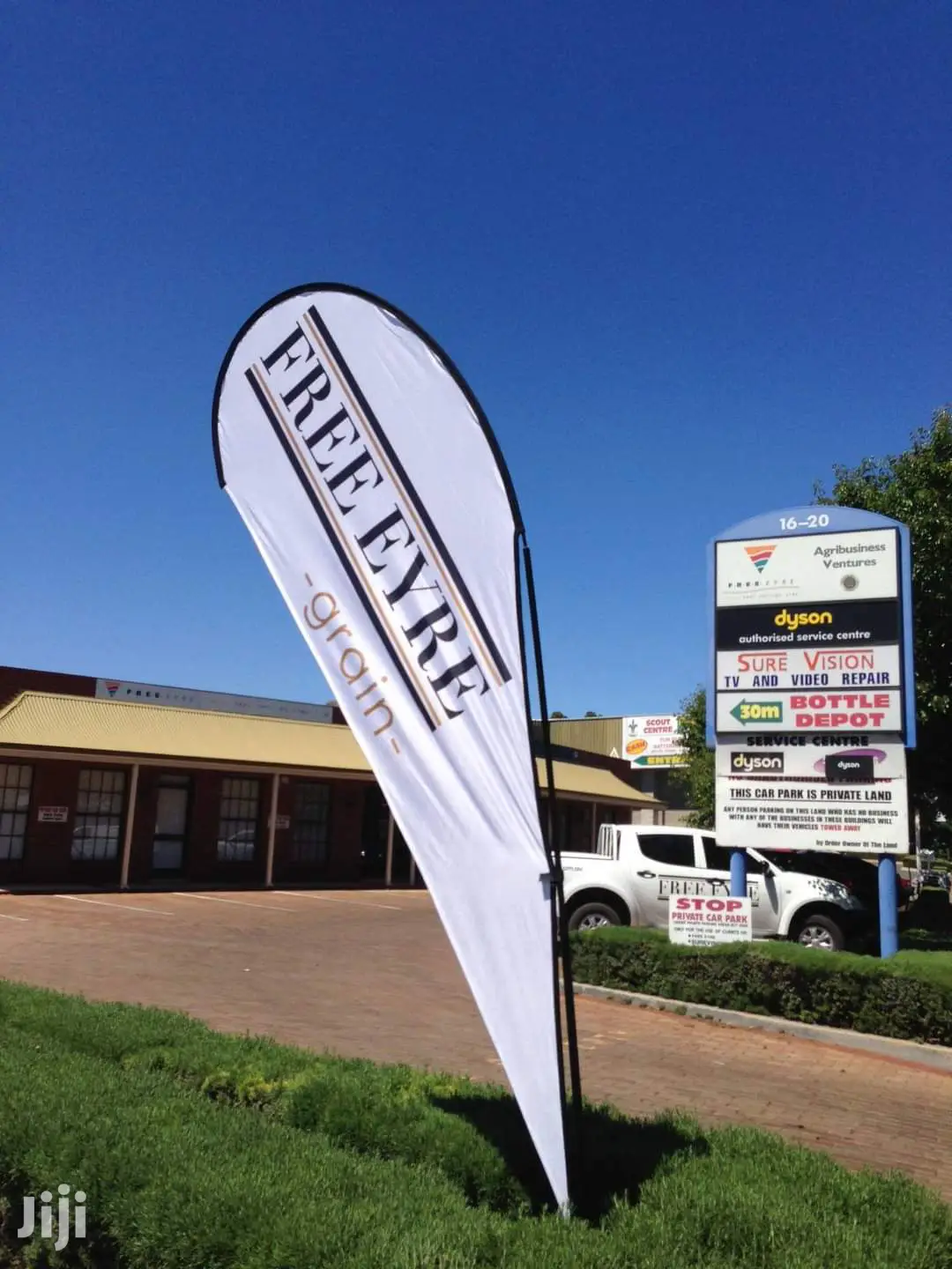 Tear Drop Banner Printing