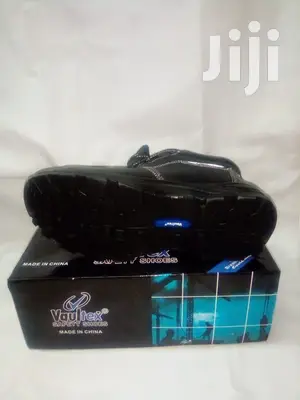 Vaultex Safety Quality Work Boot