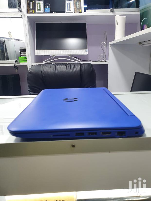 Laptop HP Stream Notebook 4GB Intel Celeron SSD 32GB - thumbnail 2