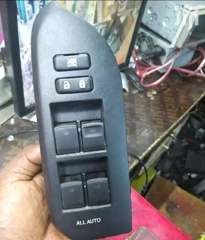 Ex Japan Main Switch for All Vehicles.
