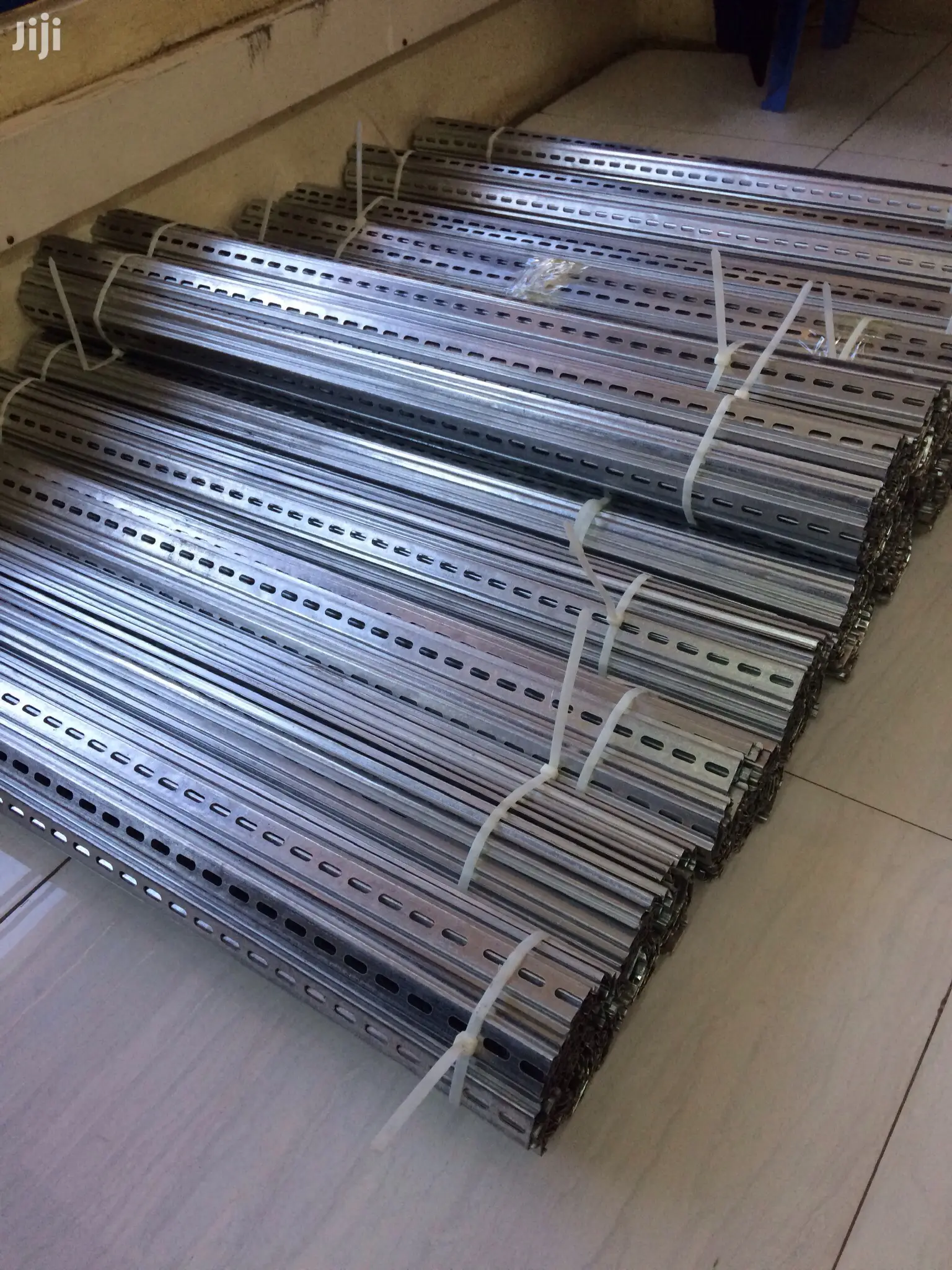 Omega DIN Rail