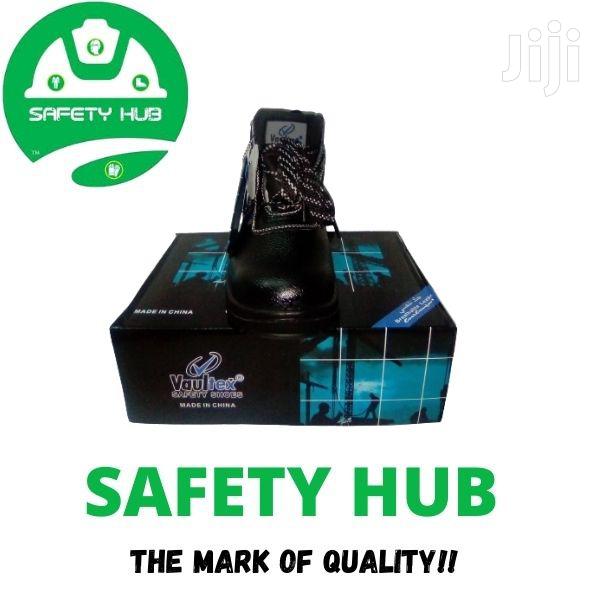 Vaultex Safety Work Boots - main view