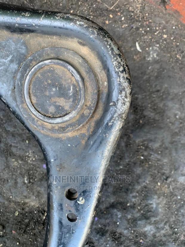 Toyota Vigo 4WD Upper Arm 5K - thumbnail 2