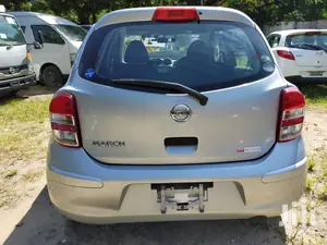 Nissan March 2015 Silver