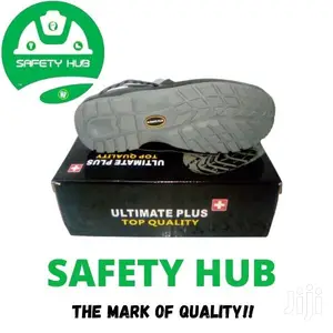 Ultimate Plus Safety Shoes