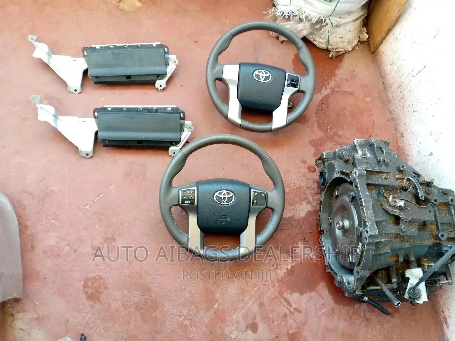 Landcluser Prado 150 Stearings and Knee AIRBAGS