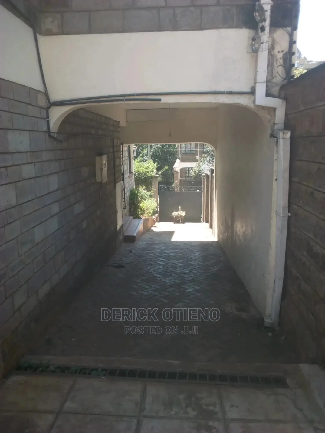 5 Bedroom to Let in Kileleswa