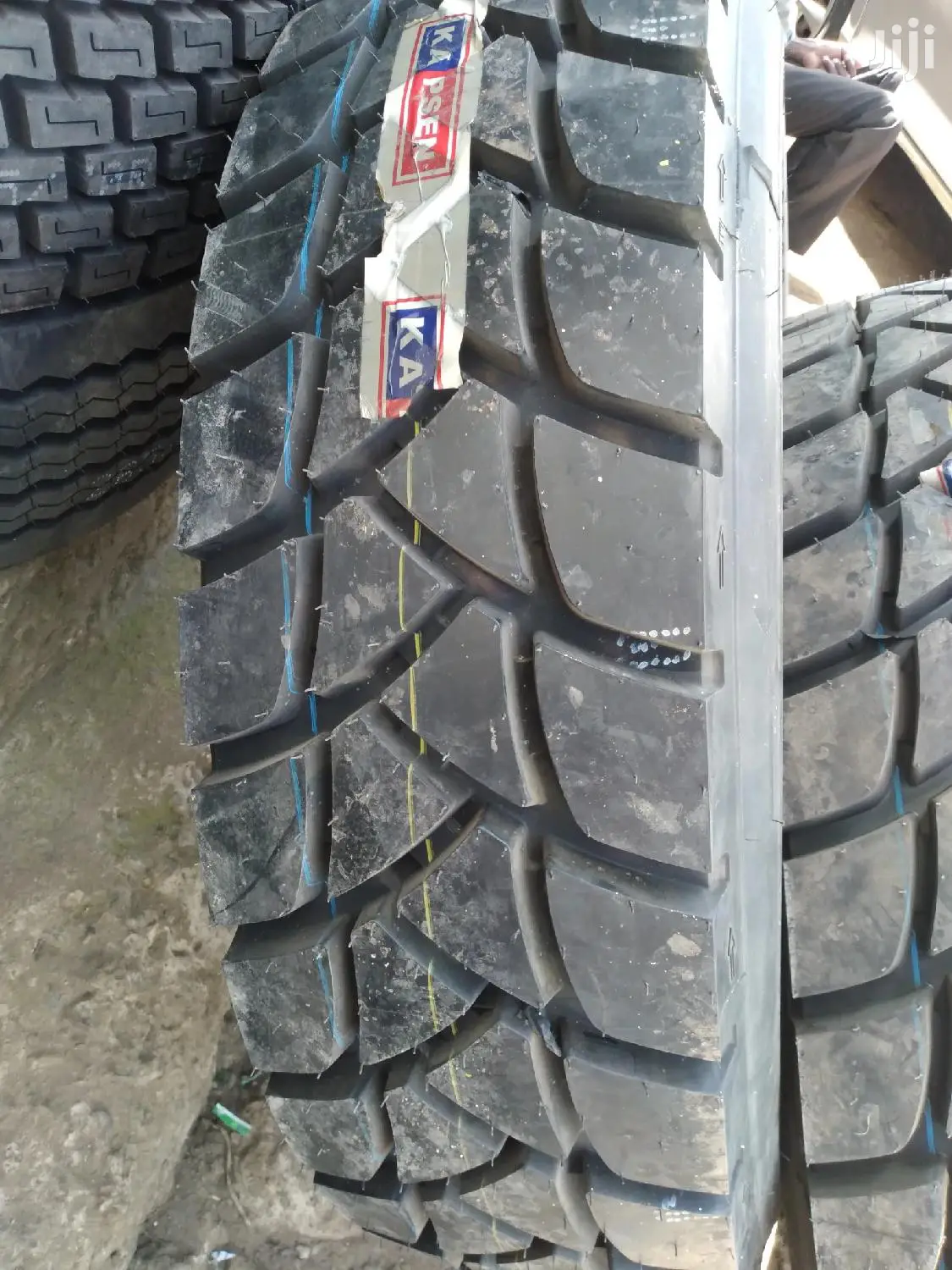 Trailer Deep Tires Sizes 315/80r22.5