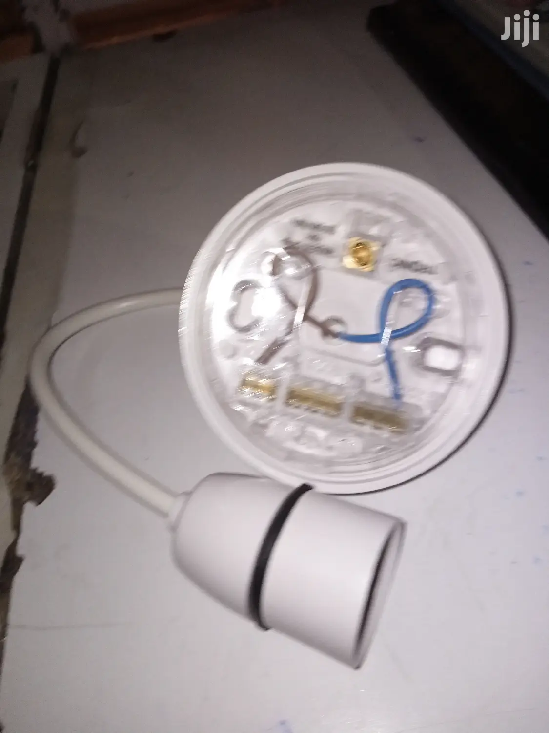 Ceiling Holder