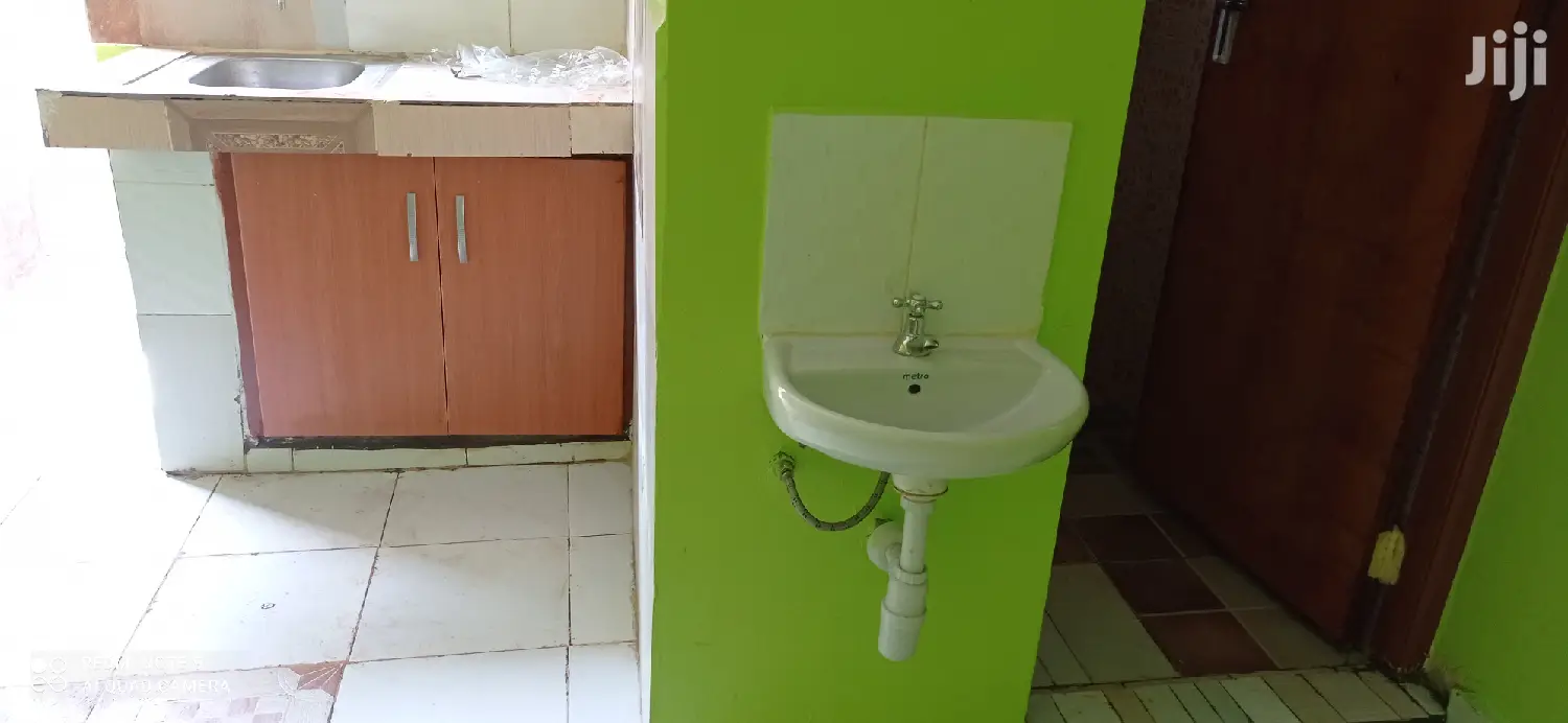 Studio Apartment in Rungiri, Gitaru for rent