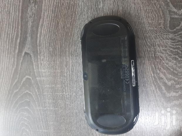 SONY Playstation Vita - thumbnail 3