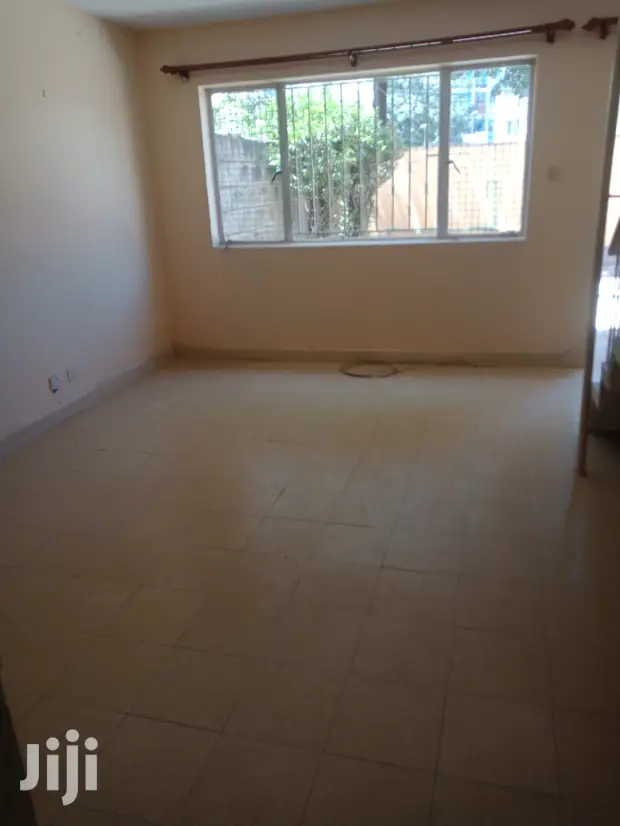 Three Bedrooms Own Compound Nairobi West at 50000/=