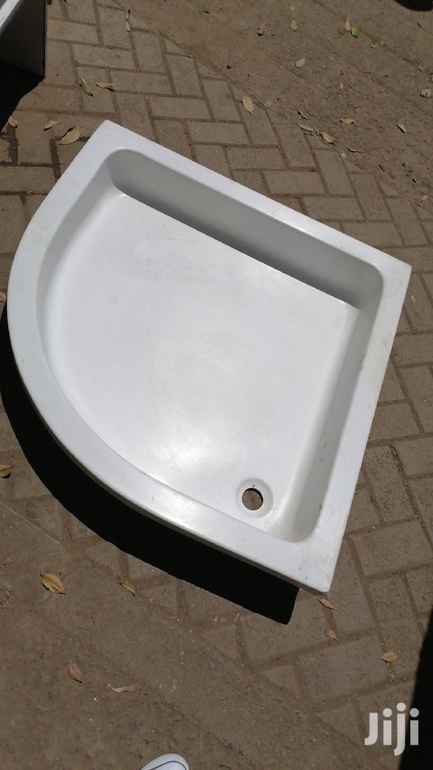 Semi Circled Showers Trays