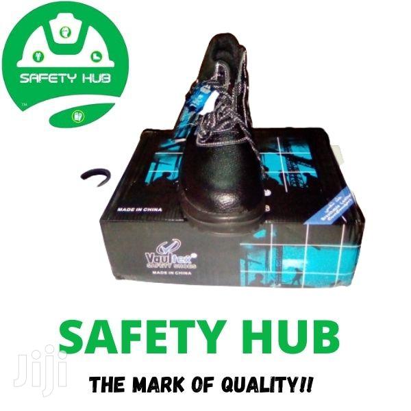 Vaultex Safety Work Boot - main view