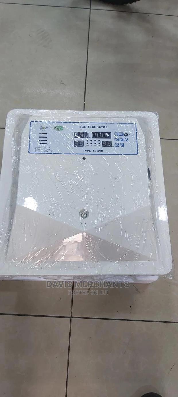 56 Eggs Automatic Incubator With AC and DC Power Functions - thumbnail 3