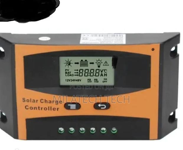 1000 Watts Solarmax Power Inverter - main view