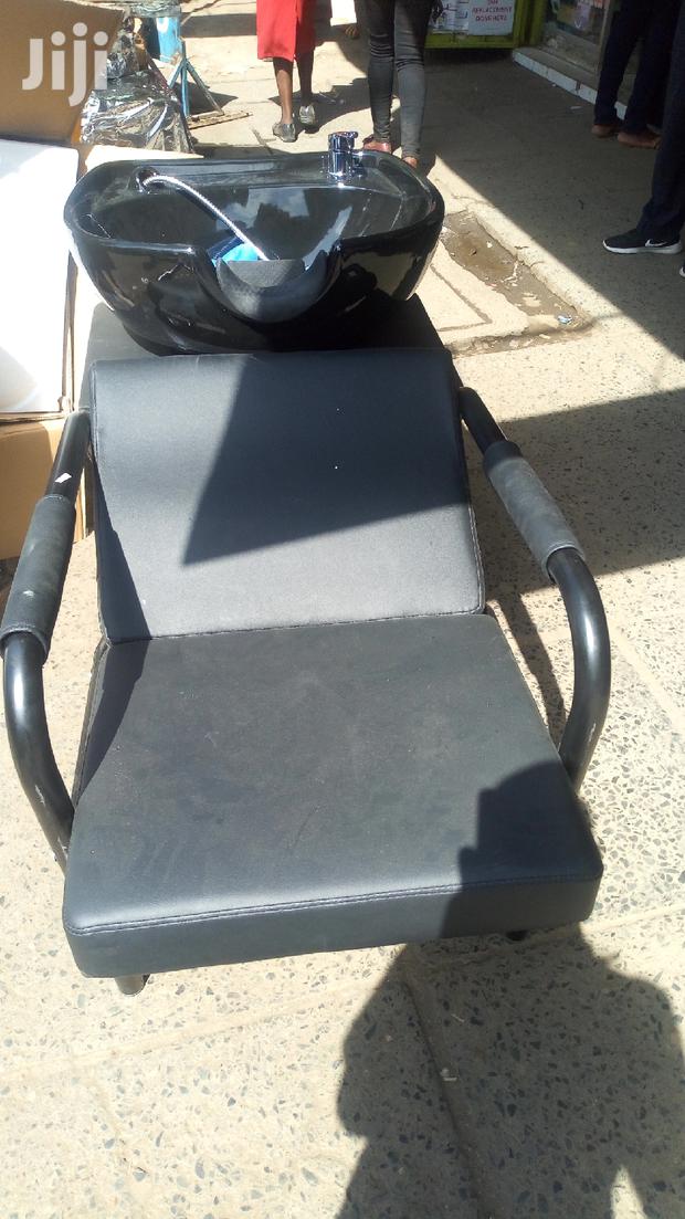 Simple Black Shampoo Sink - thumbnail 3