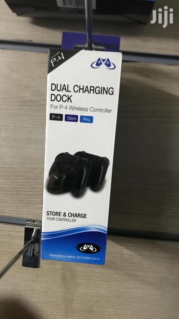 Play Station 4 Charging Dock - main view