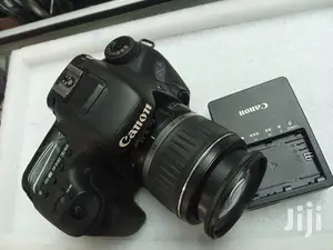 Canon 7D Mark Ii With Free 64GB