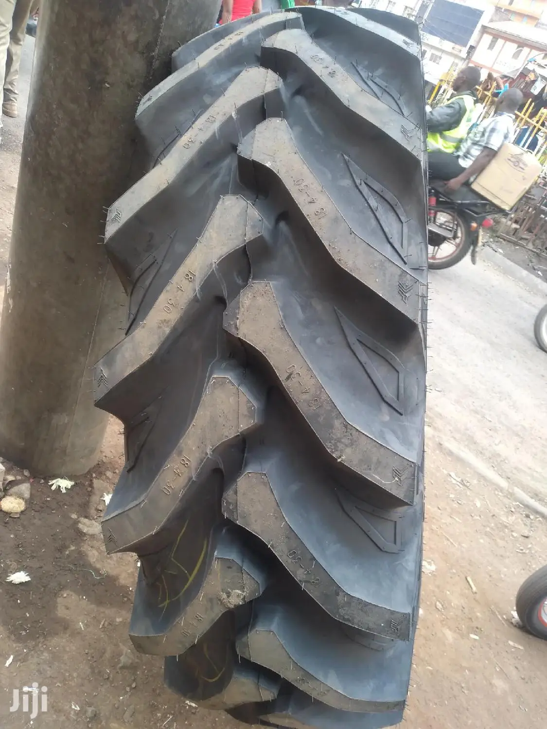 Tractor Tires Made in India Size 18.4-30 Jk Make 14ply.