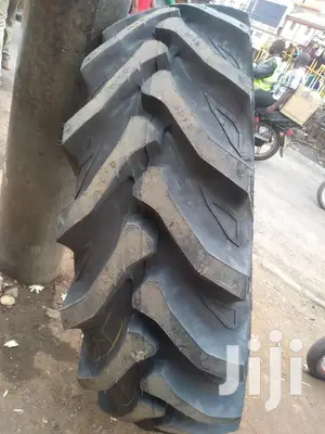 Tractor Tires Made in India Size 18.4-30 Jk Make 14ply.