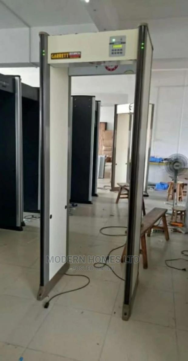 Walk-through Metal Detector - thumbnail 2
