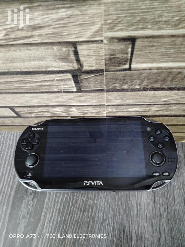 Ps Vita With 10 Games - thumbnail 5