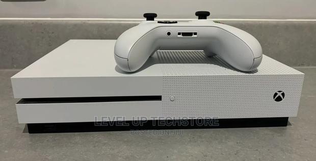 Pre-owned Xbox One S 1TB Console - Excellent Condition - main view