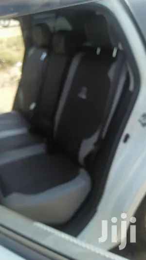Kiambuu Carseat Covers