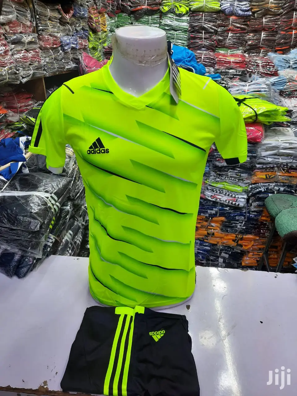 Sports Uniforms / Soccer Uniforms