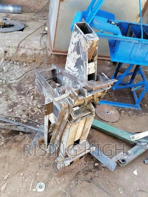 New Interlocking Machine - main view