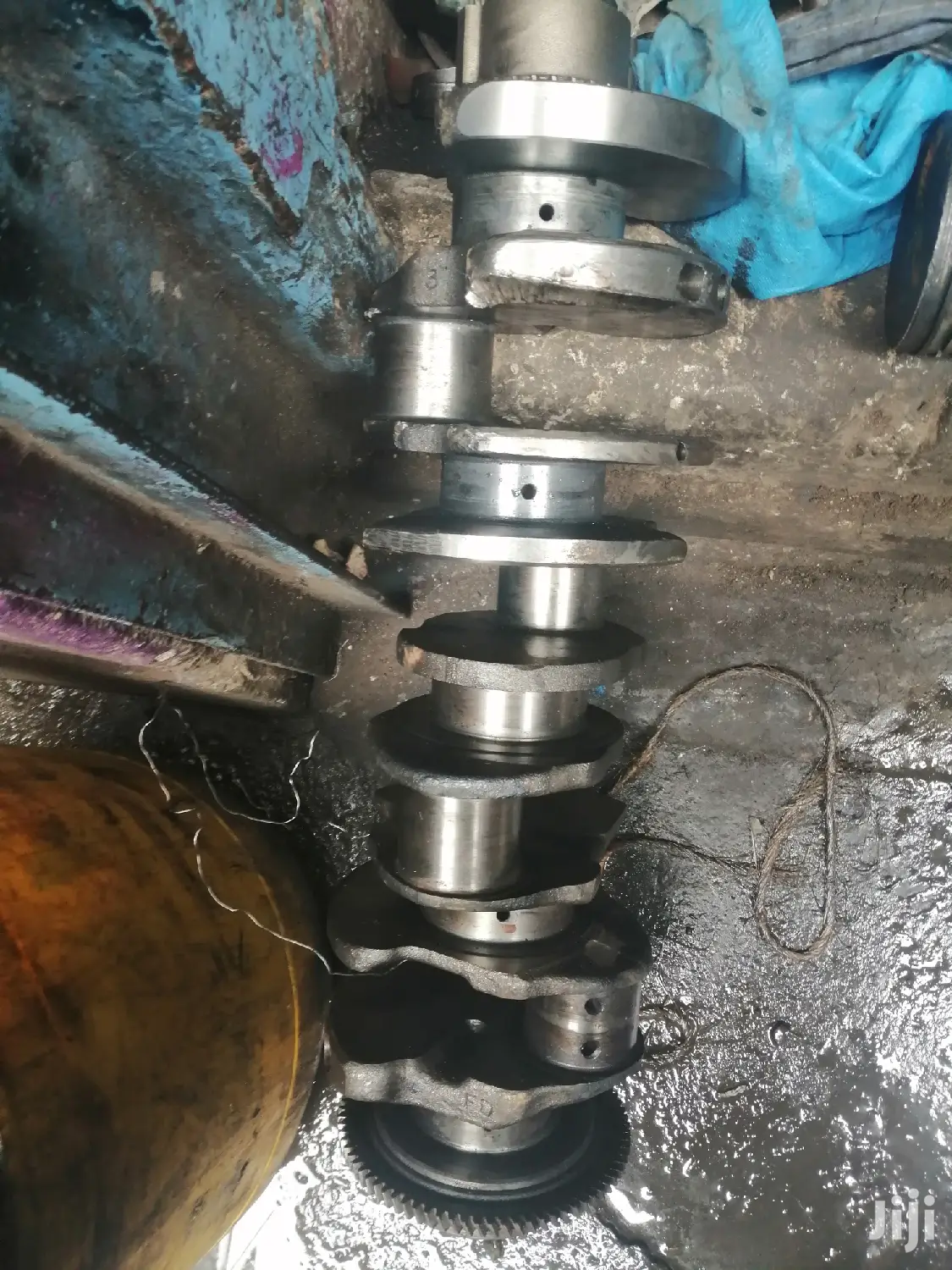 1VD Engine Crankshaft for Toyota V8, Lexus.