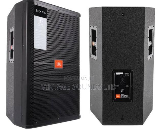 JBL Srx715 15” Advanced Midrange/ Midbass Speaker ( Pair) - thumbnail 2