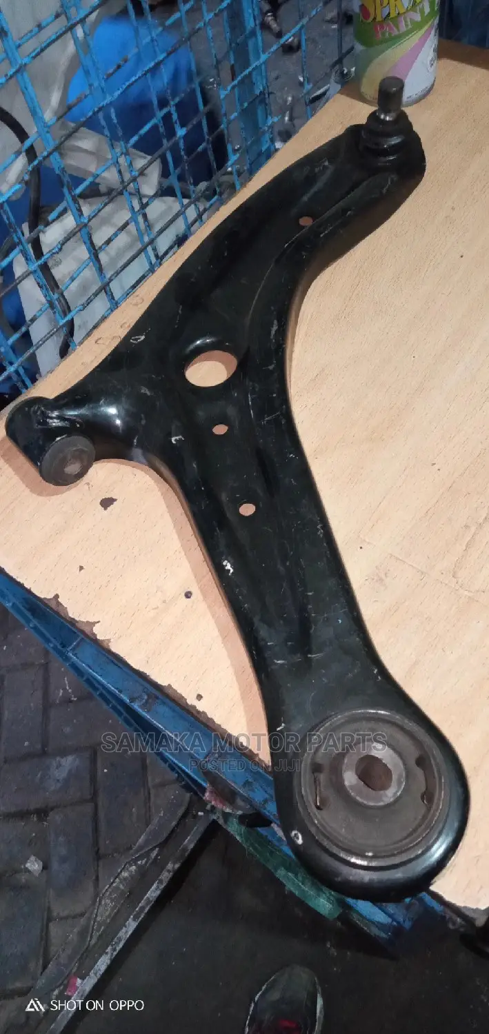 Demio 2008 Control Arm