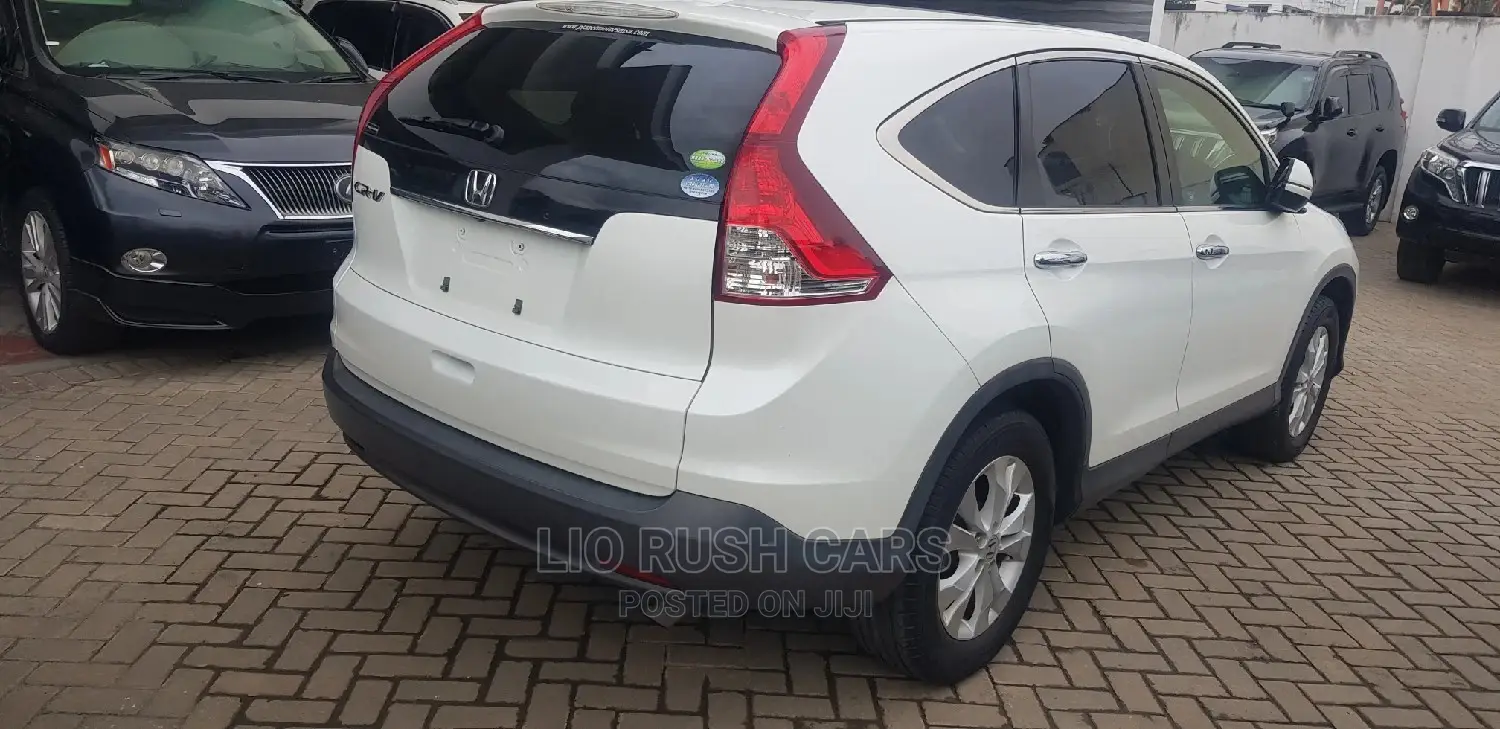 Honda CR-V 2012 White