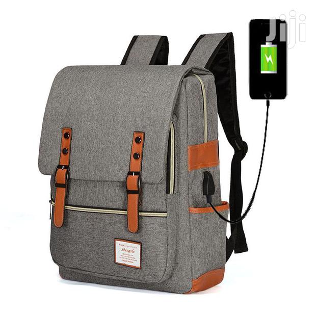 Unique 3 in 1 Backpack Bag. - thumbnail 2