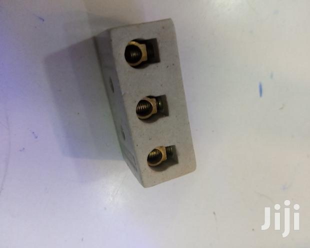 30amp Connector - thumbnail 3