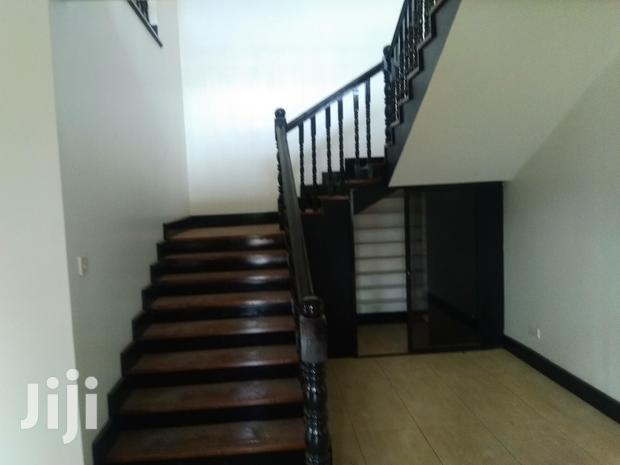 4bedroomed Maisonette, Dsq to Let - thumbnail 2