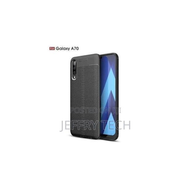 Autofocus Samsung A8 Case Autofocus Back Cover Black - main view