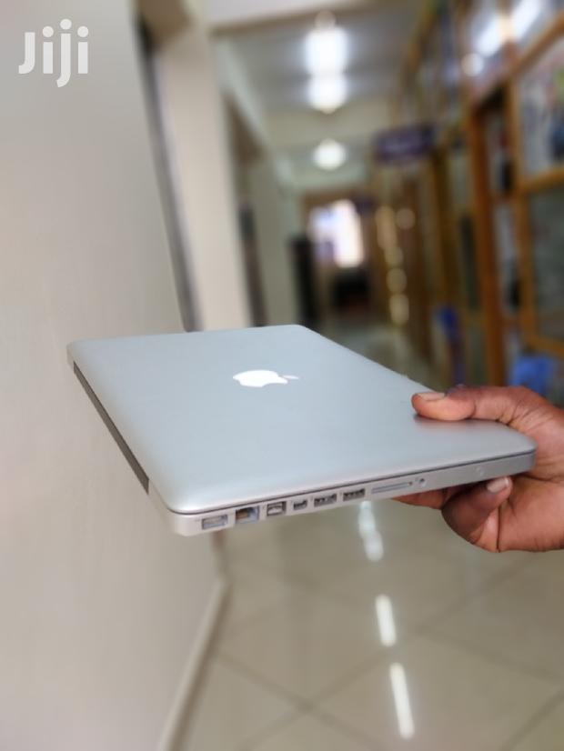 New Laptop Apple MacBook 4GB Intel Core I5 HDD 500GB - thumbnail 3