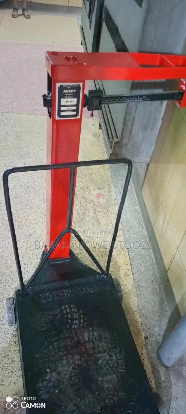 Avery Analog Scale - main view