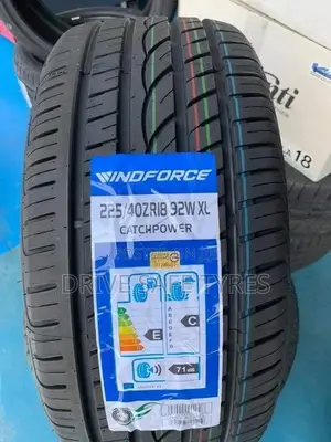 225/40 R18 Windforce Tyre