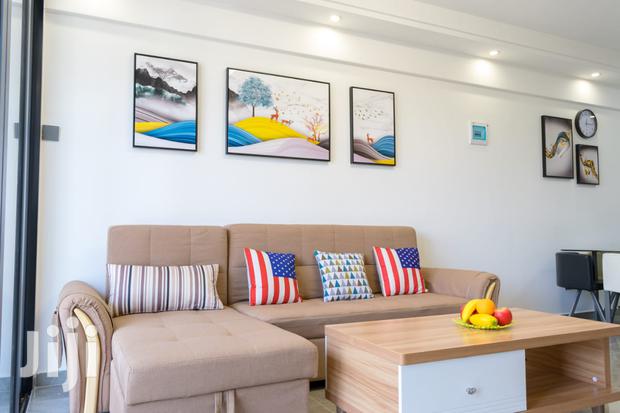 2bdrm Apartment in Hurlingham for Sale - main view