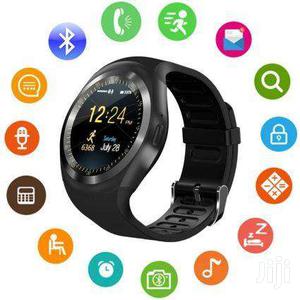Smartwatch Has SIM Card Slot
